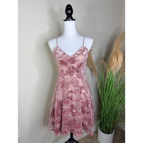 Lulu's Infatuated By You Dusty Mauve Floral Velvet Sequin Skater Pink Midi Dress - Picture 3 of 10